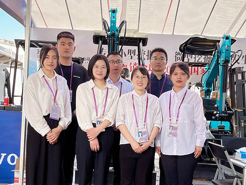 凱迪沃重工攜多款微挖產(chǎn)品亮相廣交會